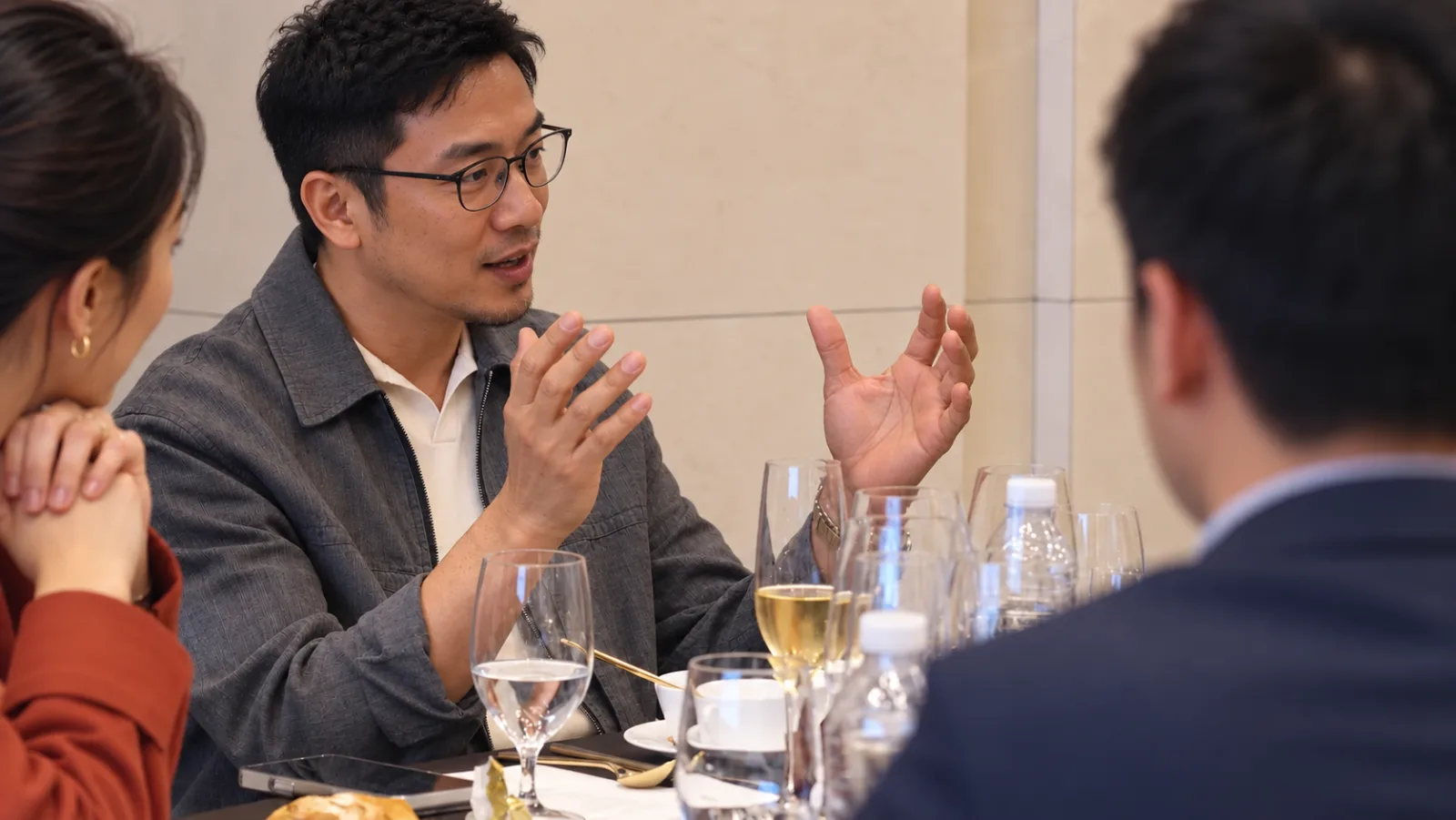 A roundtable deep-dive at an Elev8 executive roundtable