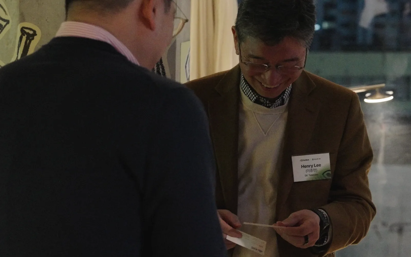 Networking at an Elev8 salon